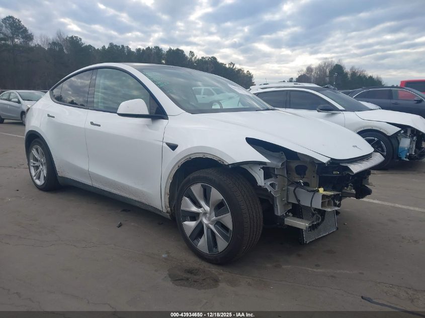 2021 Tesla Model Y Long Range Dual Motor All-Wheel Drive VIN: 5YJYGAEE9MF255004 Lot: 43934650