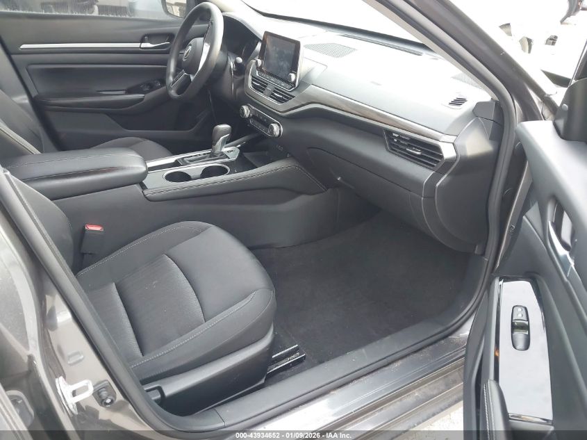 2023 Nissan Altima Sv Fwd