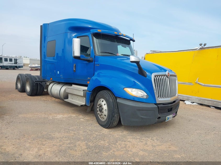 2019 INTERNATIONAL LT