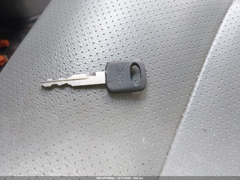 2016 Ford E-350 Cutaway VIN: 1FDWE3FL7GDC42457 Lot: 43934658