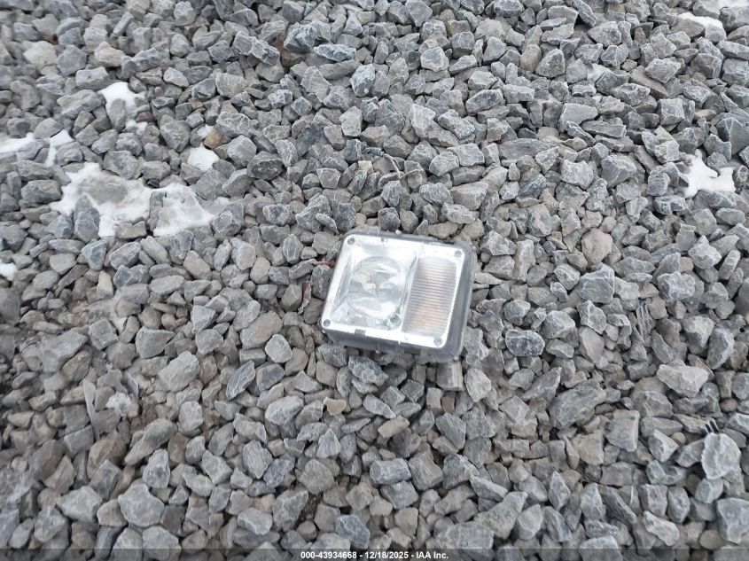 2006 Cadillac Srx V6 VIN: 1GYEE637260130383 Lot: 43934668