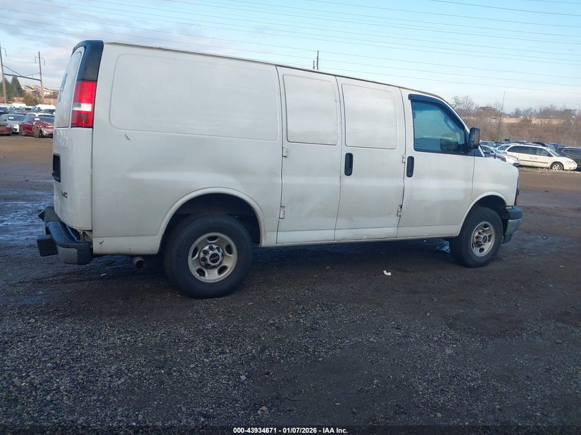 2022 GMC Savana Cargo Rwd 2500 Regular Wheelbase Work Van
