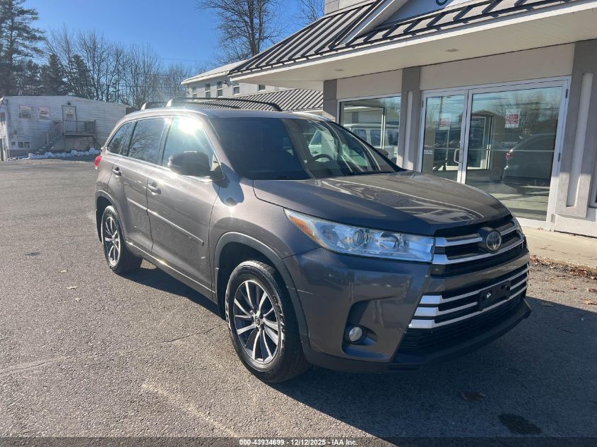 TOYOTA HIGHLANDER XLE