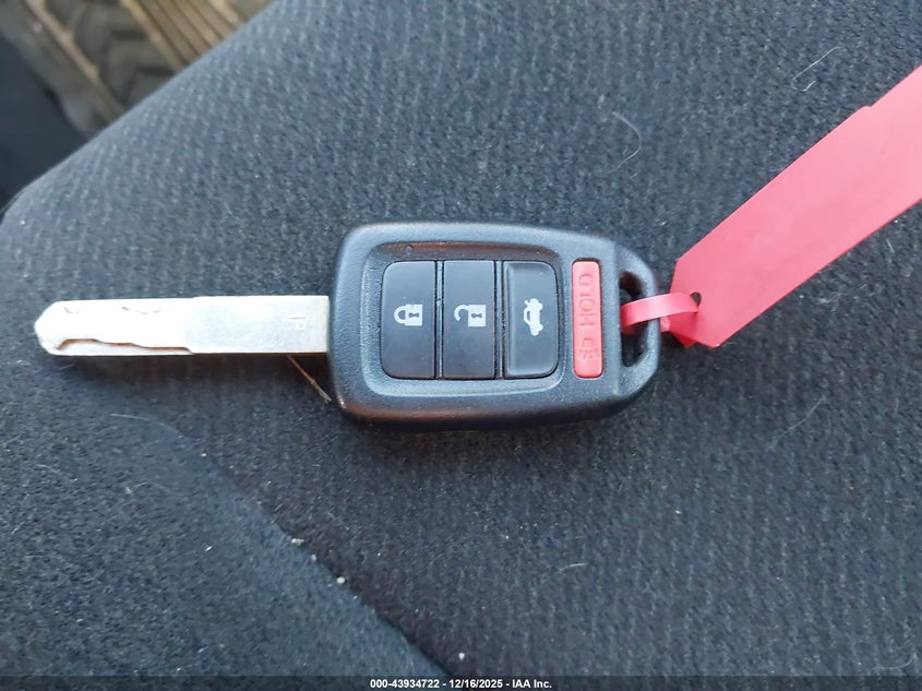 1HGCR2F39DA043107 2013 HONDA ACCORD photo no. 11