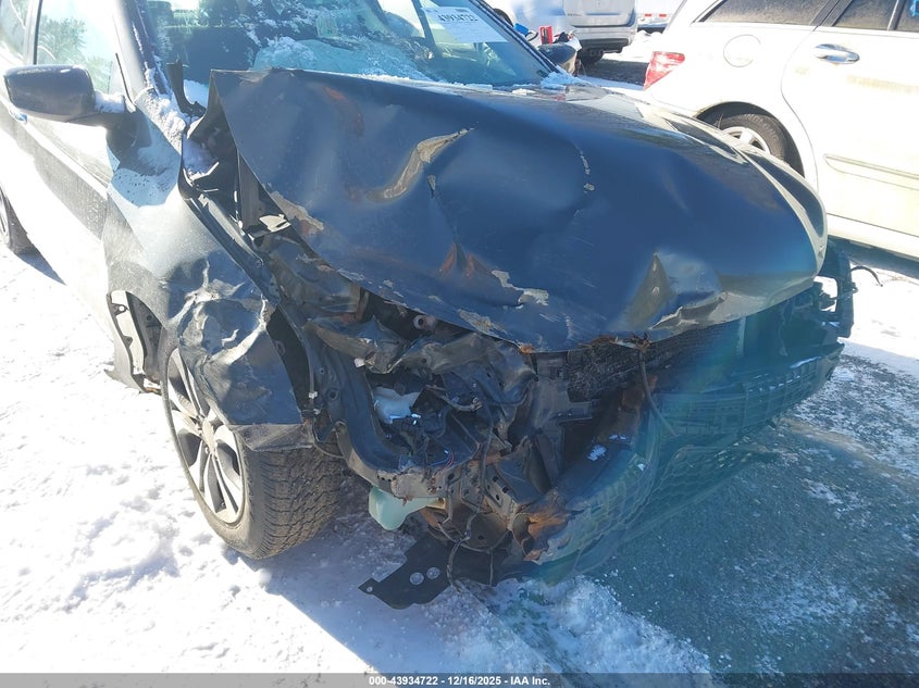 1HGCR2F39DA043107 2013 HONDA ACCORD photo no. 6