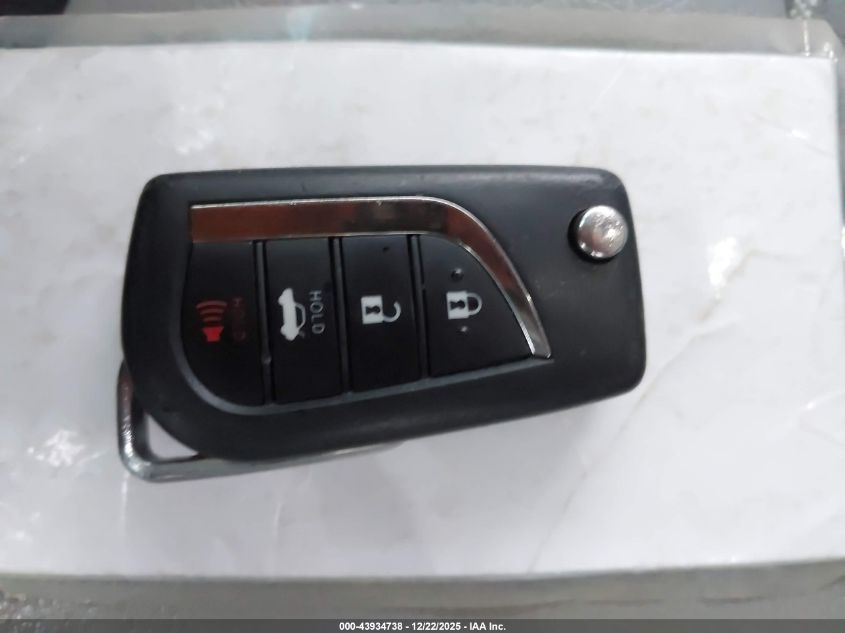 2018 Toyota Camry Se VIN: 4T1B11HK8JU118093 Lot: 43934738