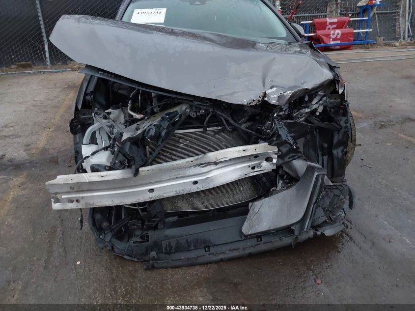 2018 Toyota Camry Se VIN: 4T1B11HK8JU118093 Lot: 43934738