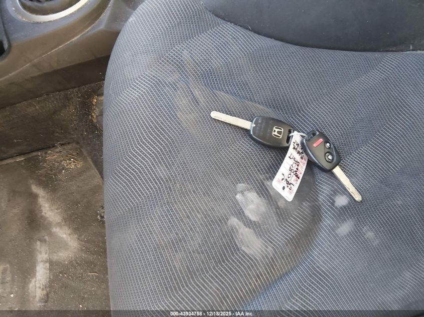 2010 Honda Fit Sport VIN: JHMGE8G40AC014194 Lot: 43934758