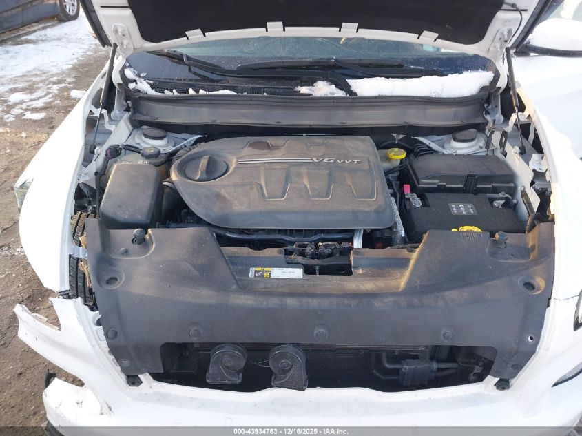 2017 Jeep Cherokee Latitude 4X4 VIN: 1C4PJMCS4HW531694 Lot: 43934763