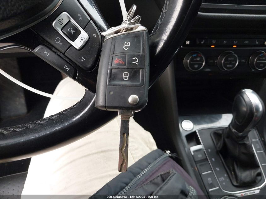 2018 Volkswagen Tiguan 2.0T Se/2.0T Sel VIN: 3VV2B7AX9JM219479 Lot: 43934813