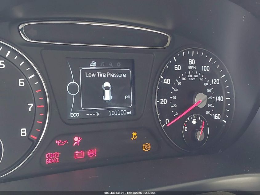 2017 Kia Sorento 2.4L Lx VIN: 5XYPG4A35HG197215 Lot: 43934821