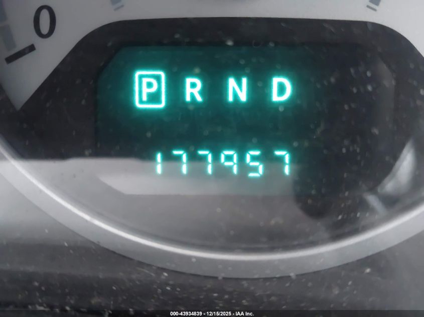 2008 Chrysler Town & Country Touring VIN: 2A8HR54P38R800086 Lot: 43934839