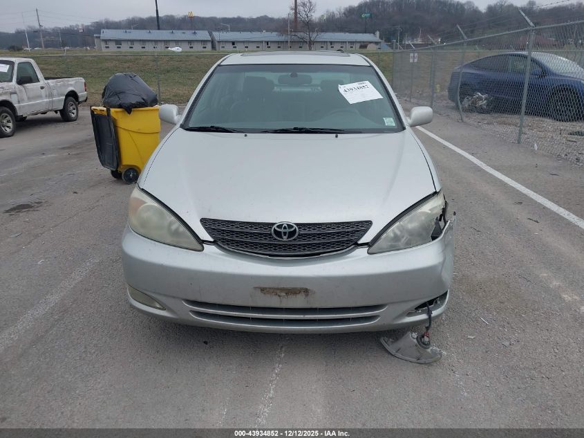 2004 Toyota Camry Le/Xle/Se VIN: 4T1BE30K94U915761 Lot: 43934852