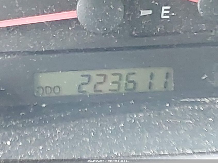 2004 Toyota Camry Le/Xle/Se VIN: 4T1BE30K94U915761 Lot: 43934852