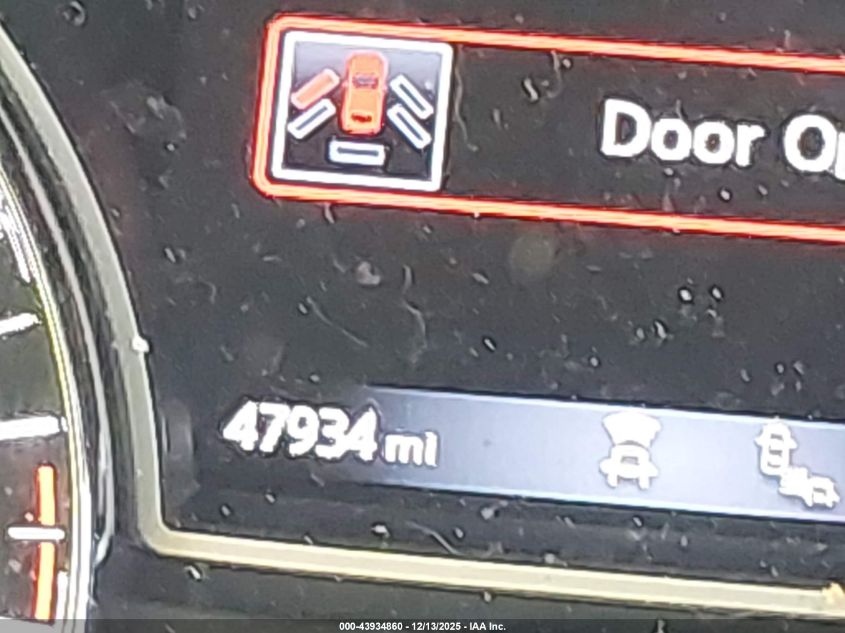 2018 Nissan Pathfinder Platinum VIN: 5N1DR2MN8JC643393 Lot: 43934860