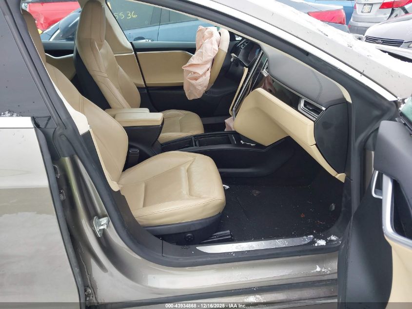 2016 Tesla Model S 60D/70D/75D/85D/90D VIN: 5YJSA1E27GF143285 Lot: 43934868