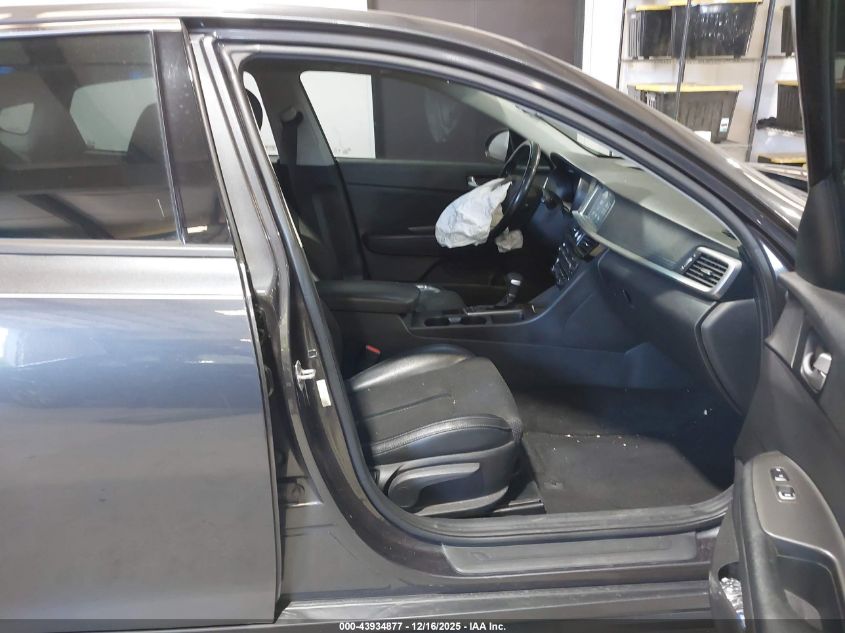 2019 Kia Optima S VIN: 5XXGT4L39KG284278 Lot: 43934877