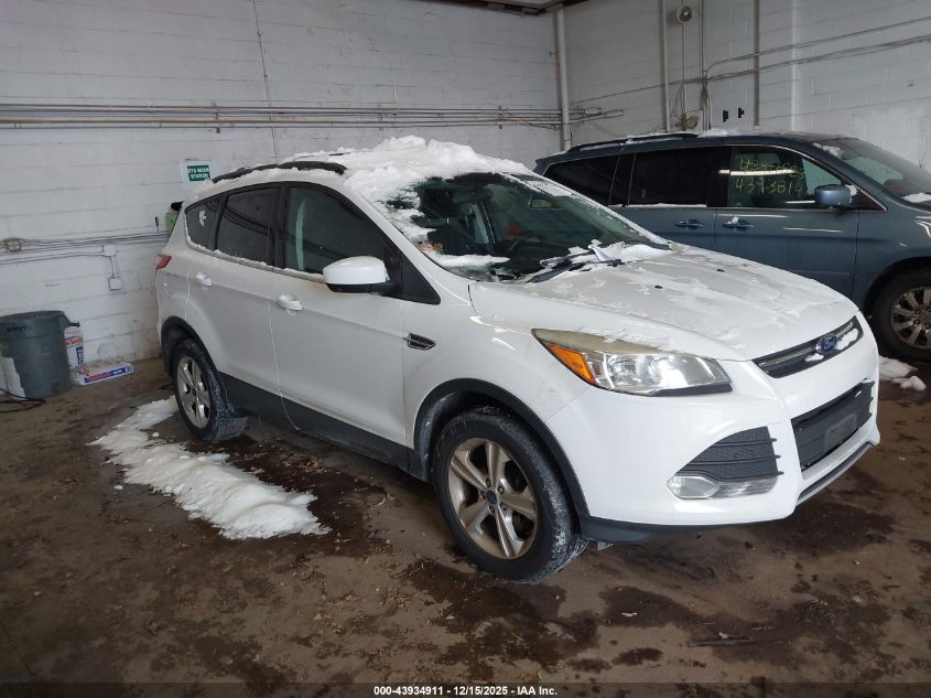 FORD ESCAPE SE