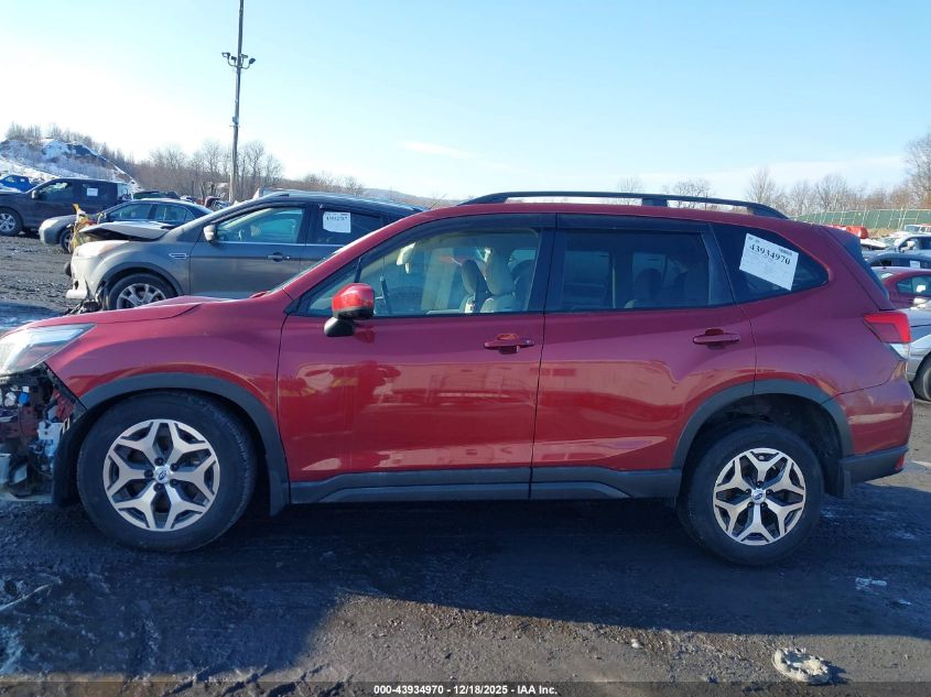 2020 Subaru Forester Premium VIN: JF2SKAGC3LH490305 Lot: 43934970