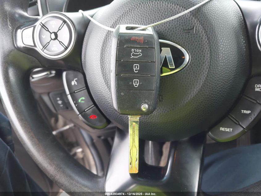 2018 Kia Soul VIN: KNDJN2A25J7569775 Lot: 43934974