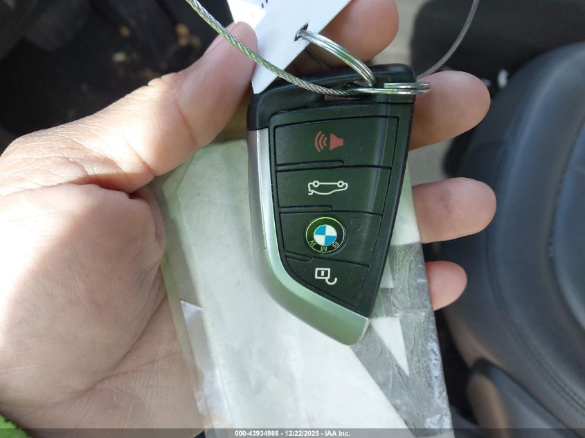 2016 BMW X1 xDrive28I VIN: WBXHT3C35G5E47749 Lot: 43934986