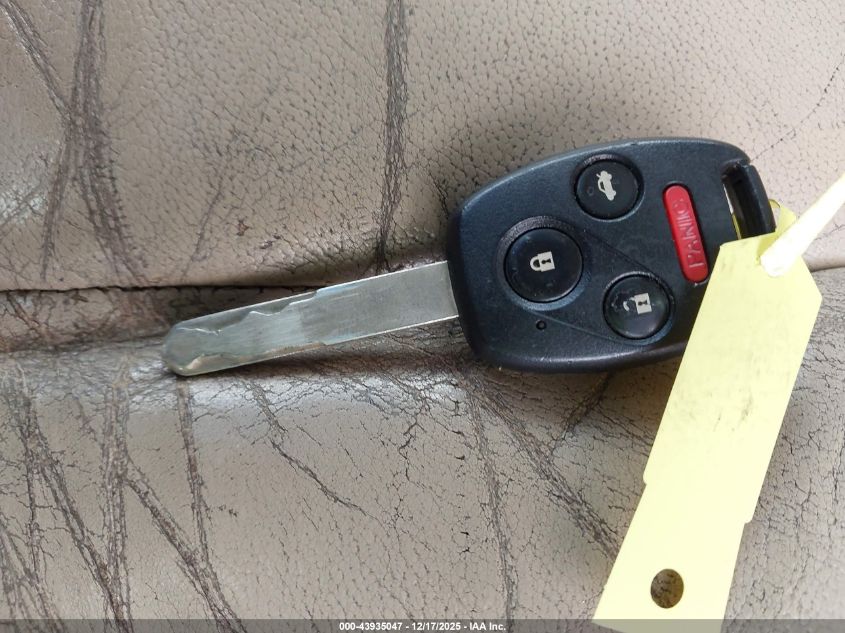 2012 Honda Accord 2.4 Ex-L VIN: 1HGCP2F83CA113572 Lot: 43935047