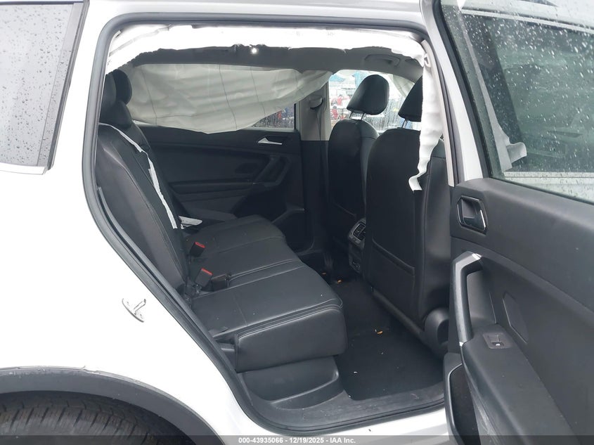 Volkswagen TIGUAN — thumbnail 8