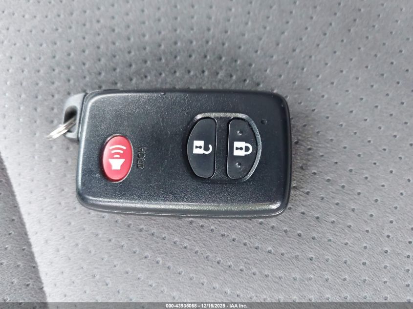 2015 Toyota Prius Two VIN: JTDKN3DU9F1911410 Lot: 43935068