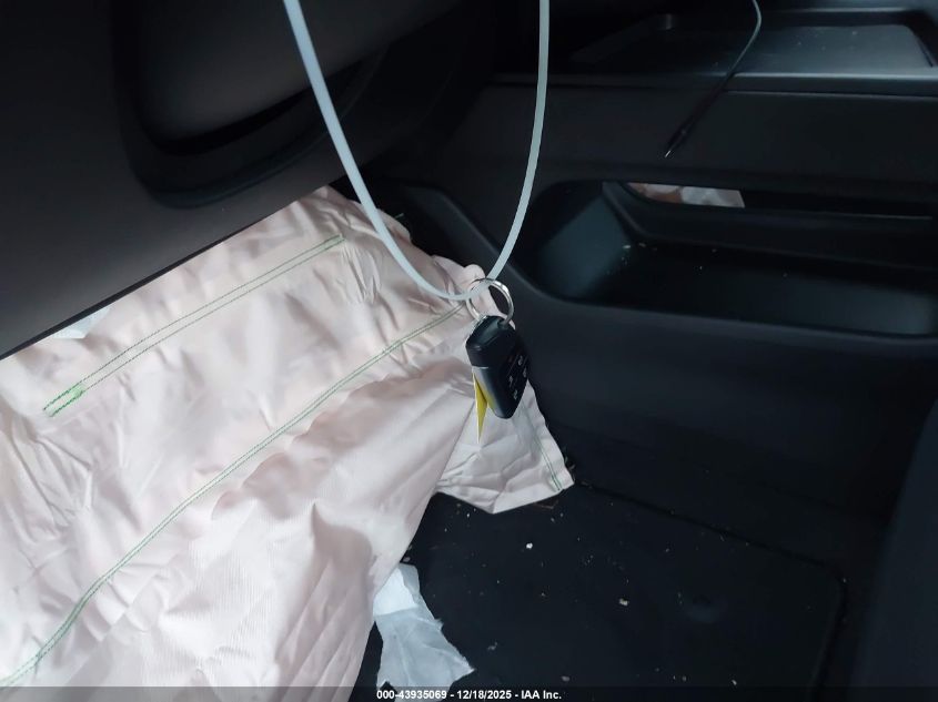 2024 Acura Zdx A-Spec VIN: 4W5KHNRL4RZ508334 Lot: 43935069