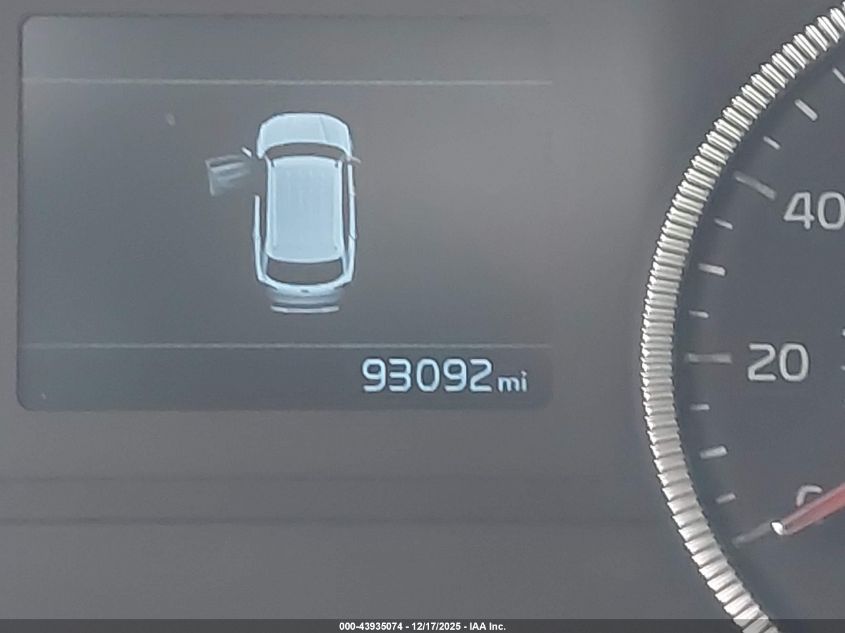 2020 Kia Telluride S VIN: 5XYP64HC2LG037813 Lot: 43935074