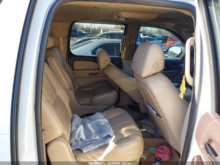 2007 GMC Yukon Xl 1500 Denali VIN: 1GKFK66887J383361 Lot: 43935077