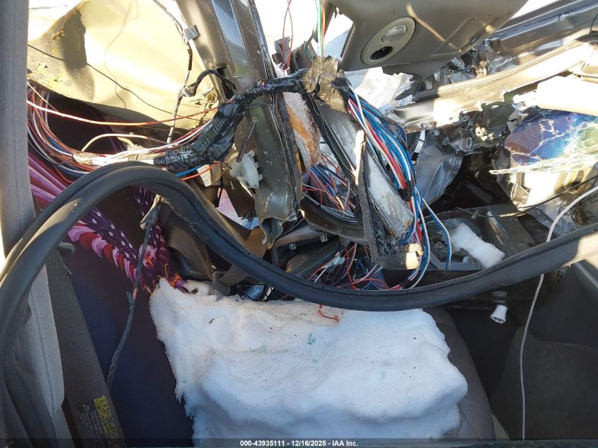 2004 Chevrolet Express VIN: 1GBFG15T541197010 Lot: 43935111