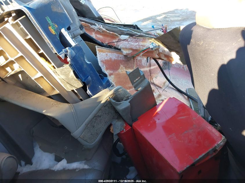 2004 Chevrolet Express VIN: 1GBFG15T541197010 Lot: 43935111