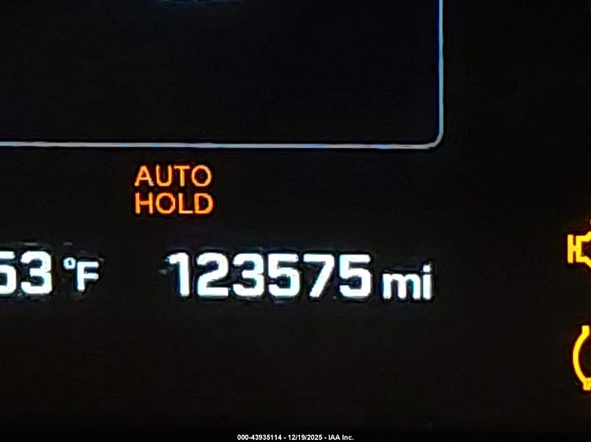 2015 Hyundai Sonata Limited VIN: 5NPE34AF0FH172631 Lot: 43935114