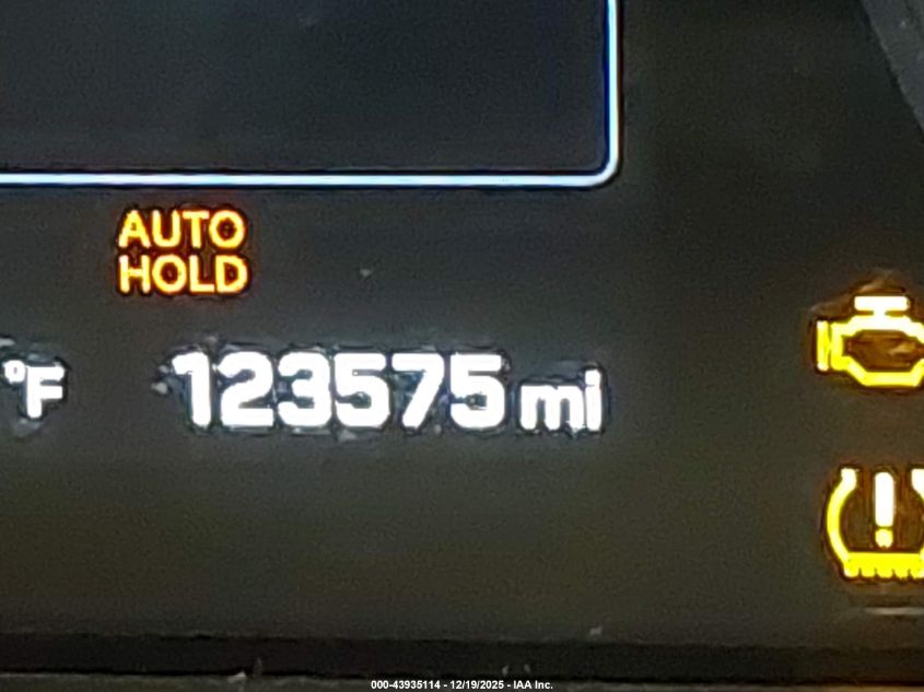 2015 Hyundai Sonata Limited VIN: 5NPE34AF0FH172631 Lot: 43935114