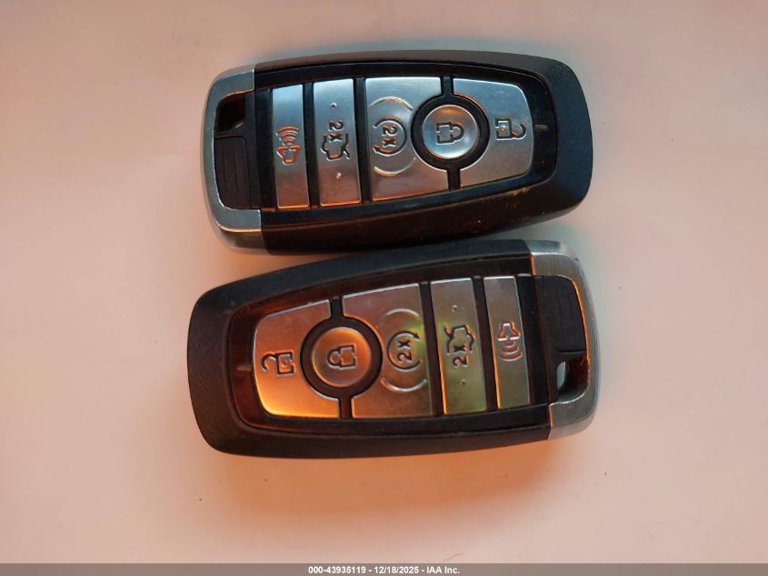 2017 Ford Fusion Se VIN: 3FA6P0HD2HR396883 Lot: 43935119