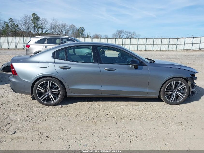 2021 Volvo S60 T6 R-Design VIN: 7JRA22TM8MG082065 Lot: 43935122