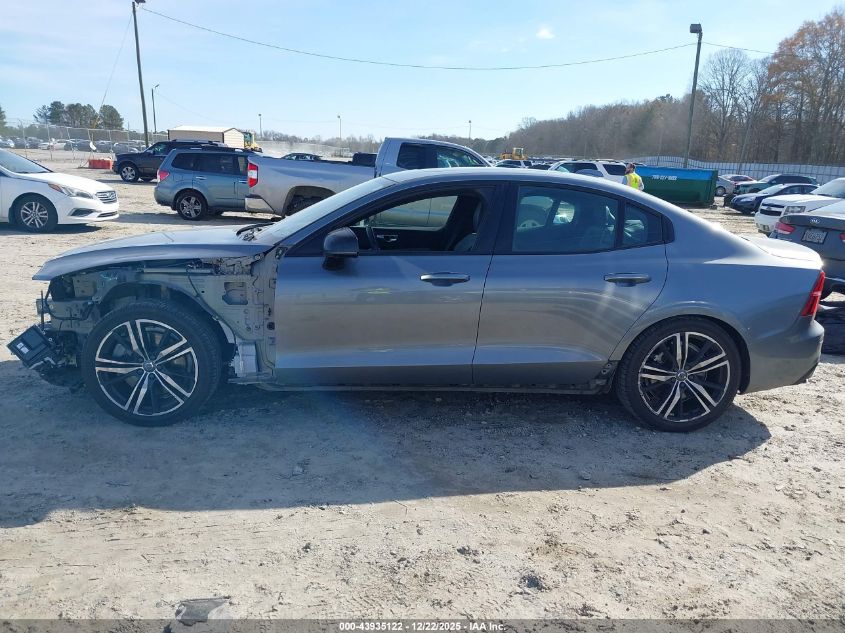 2021 Volvo S60 T6 R-Design VIN: 7JRA22TM8MG082065 Lot: 43935122