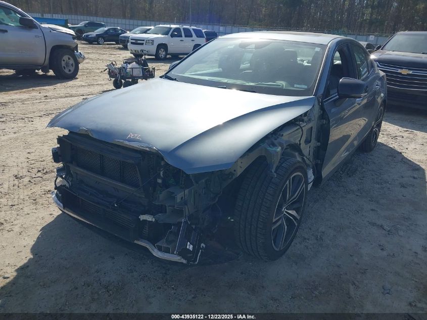 2021 Volvo S60 T6 R-Design VIN: 7JRA22TM8MG082065 Lot: 43935122