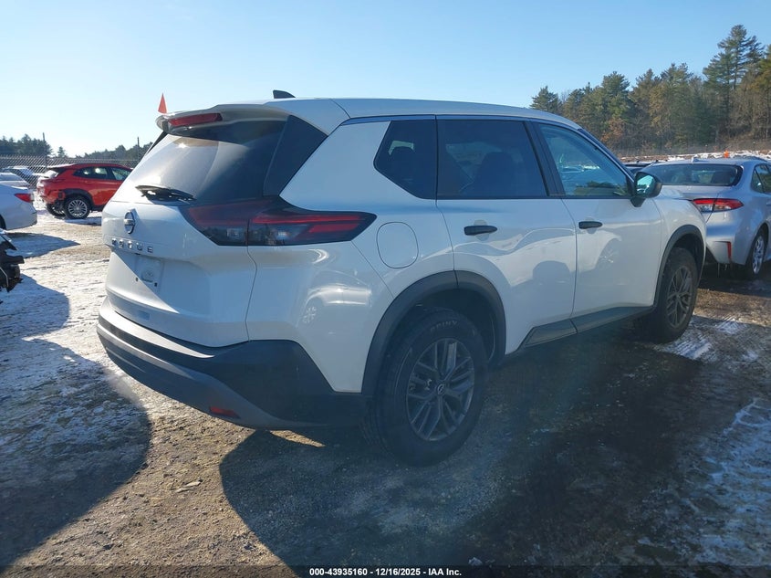 2022 Nissan Rogue S Fwd