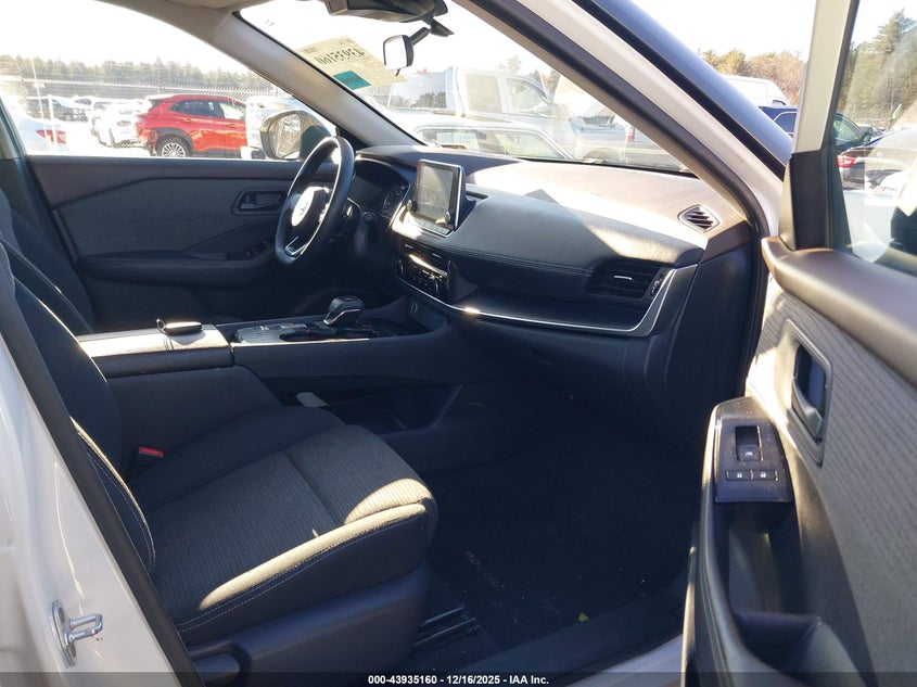 2022 Nissan Rogue S Fwd