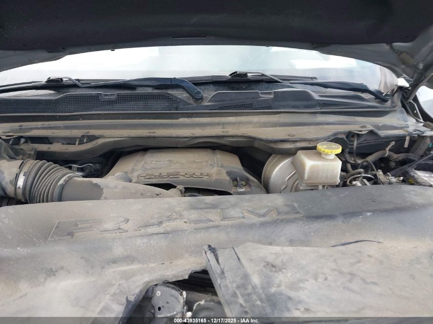 2019 Ram 1500 Big Horn/Lone Star 4X4 5'7 Box VIN: 1C6SRFFT4KN824020 Lot: 43935165