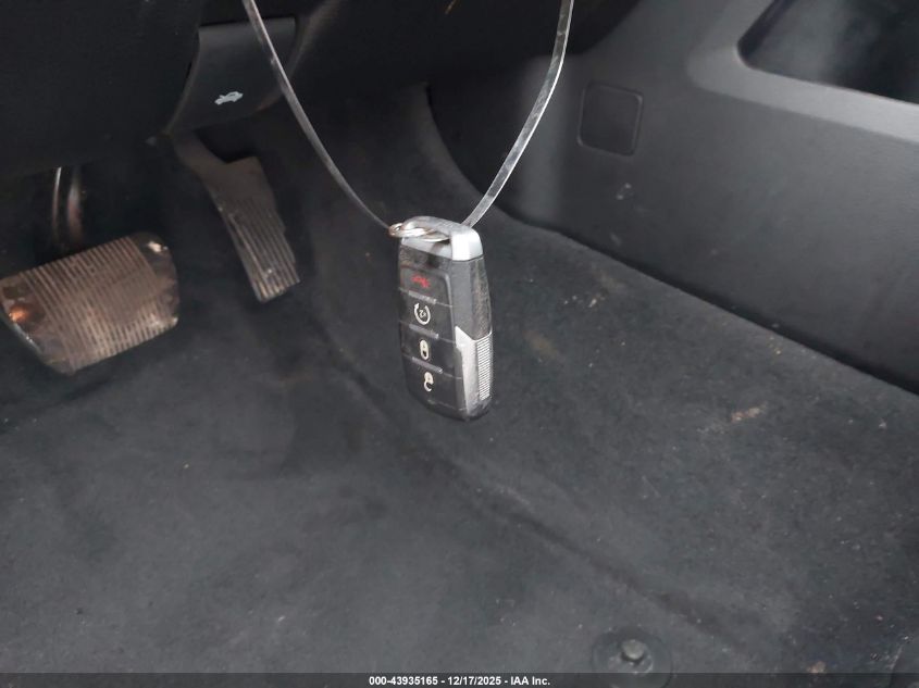 2019 Ram 1500 Big Horn/Lone Star 4X4 5'7 Box VIN: 1C6SRFFT4KN824020 Lot: 43935165