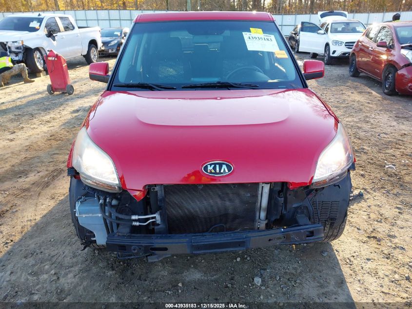2011 Kia Soul + VIN: KNDJT2A29B7275769 Lot: 43935183