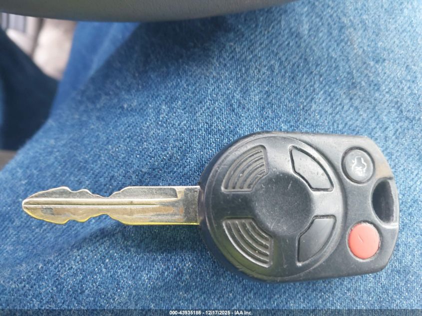 2008 Ford Escape Xlt VIN: 1FMCU931X8KE64662 Lot: 43935186