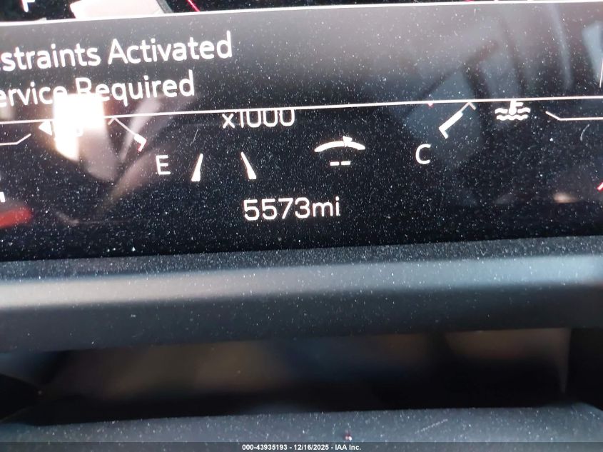 2026 GMC Acadia Elevation Awd VIN: 1GKENNKS1TJ159941 Lot: 43935193