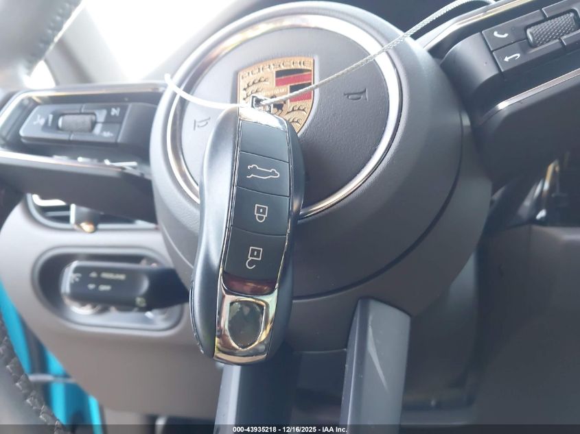 2022 Porsche Macan VIN: WP1AA2A58NLB08829 Lot: 43935218