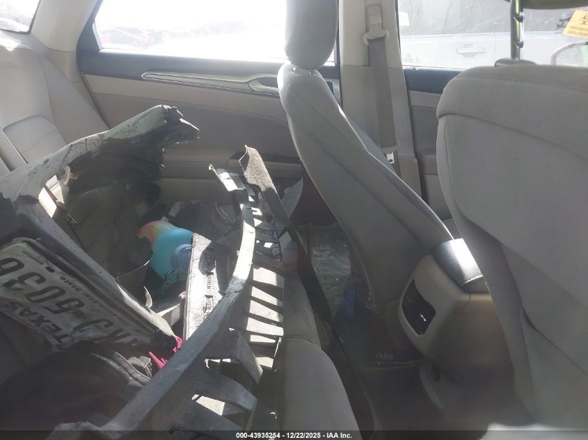 2019 Ford Fusion Se VIN: 3FA6P0HD4KR255403 Lot: 43935254