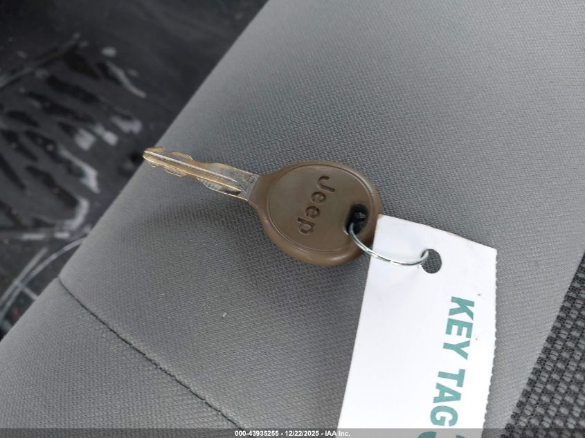 2010 Jeep Wrangler Sport VIN: 1J4AA2D15AL213956 Lot: 43935255