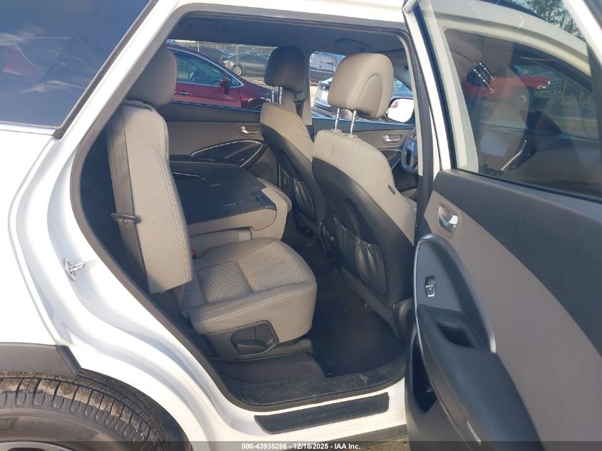 2017 Hyundai Santa Fe Se VIN: KM8SM4HFXHU170556 Lot: 43935286